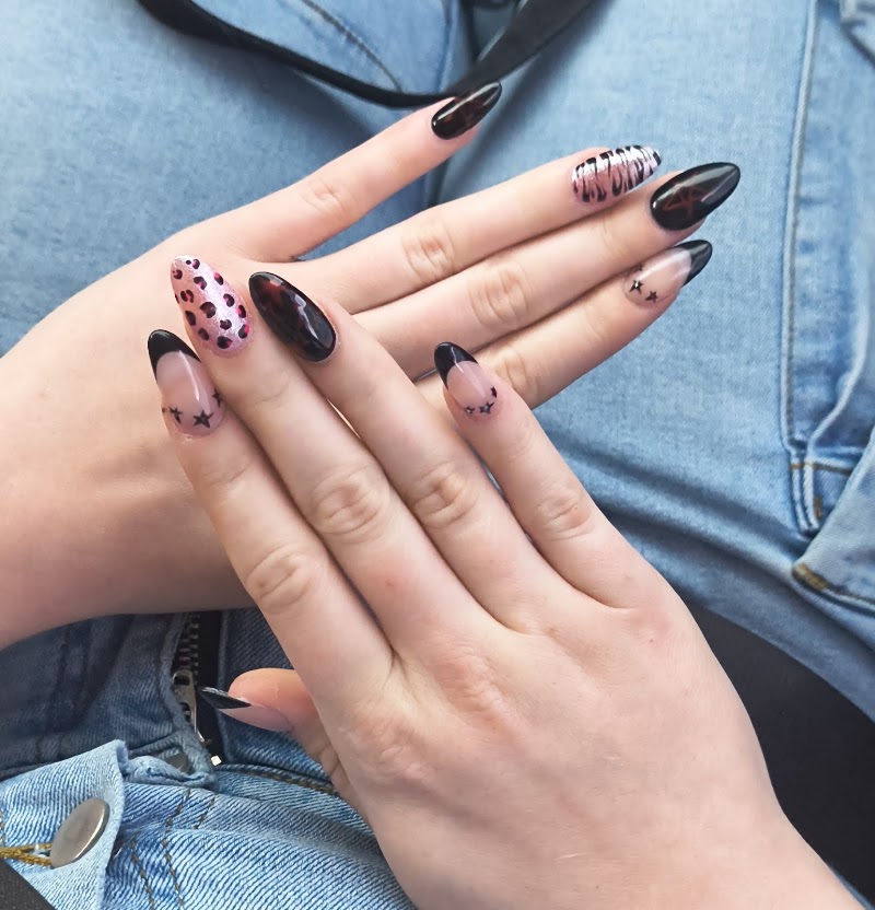 Nails Spa & Waxing or Sonny’s Nails, nail salon in Seneca, PA, photo 2 of 10